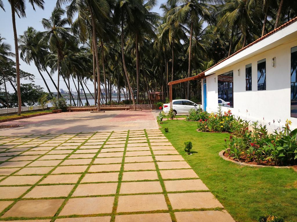 Nisarga Nirvana River House Mangalore Exterior foto
