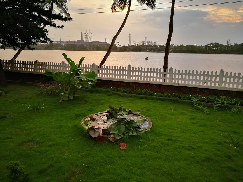 Nisarga Nirvana River House Mangalore Exterior foto